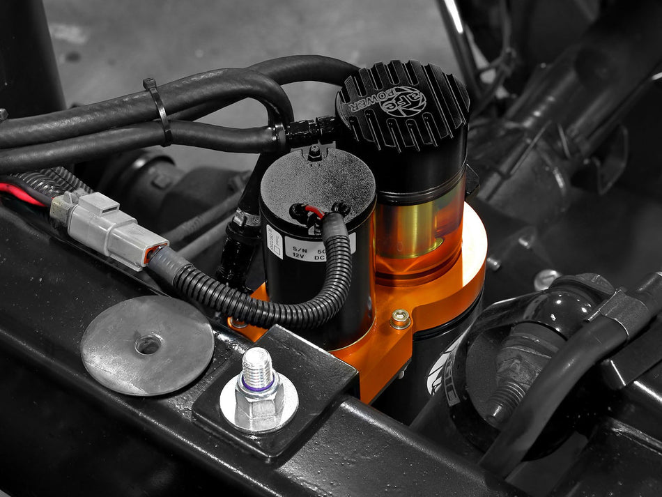 17 lbs. 20X11X9 DFS780 Fuel Pump Full-time Operation GM Diesel Trucks 11-16 V8-6.6L td LML